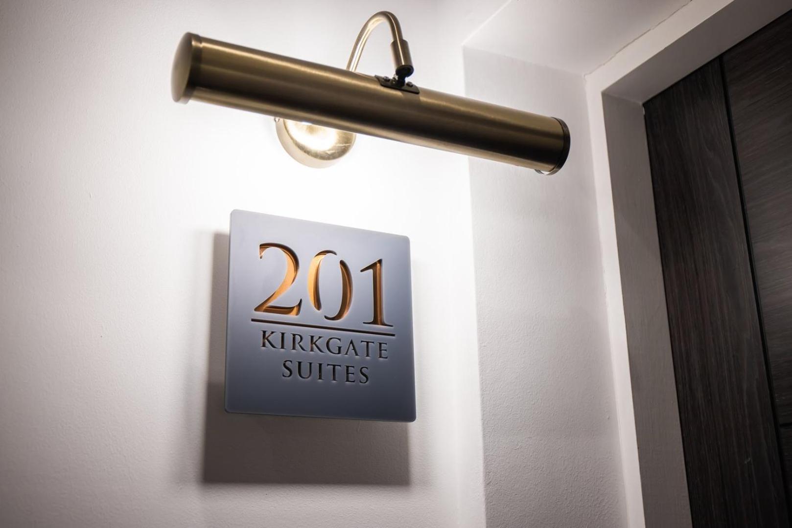 Kirkgate Suites - Stylish City Centre Apartment Leeds  Buitenkant foto